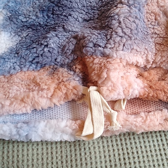 Plush Sherpa Tie dye Half Zip pullover Teddy sweater - Picture 6 of 8